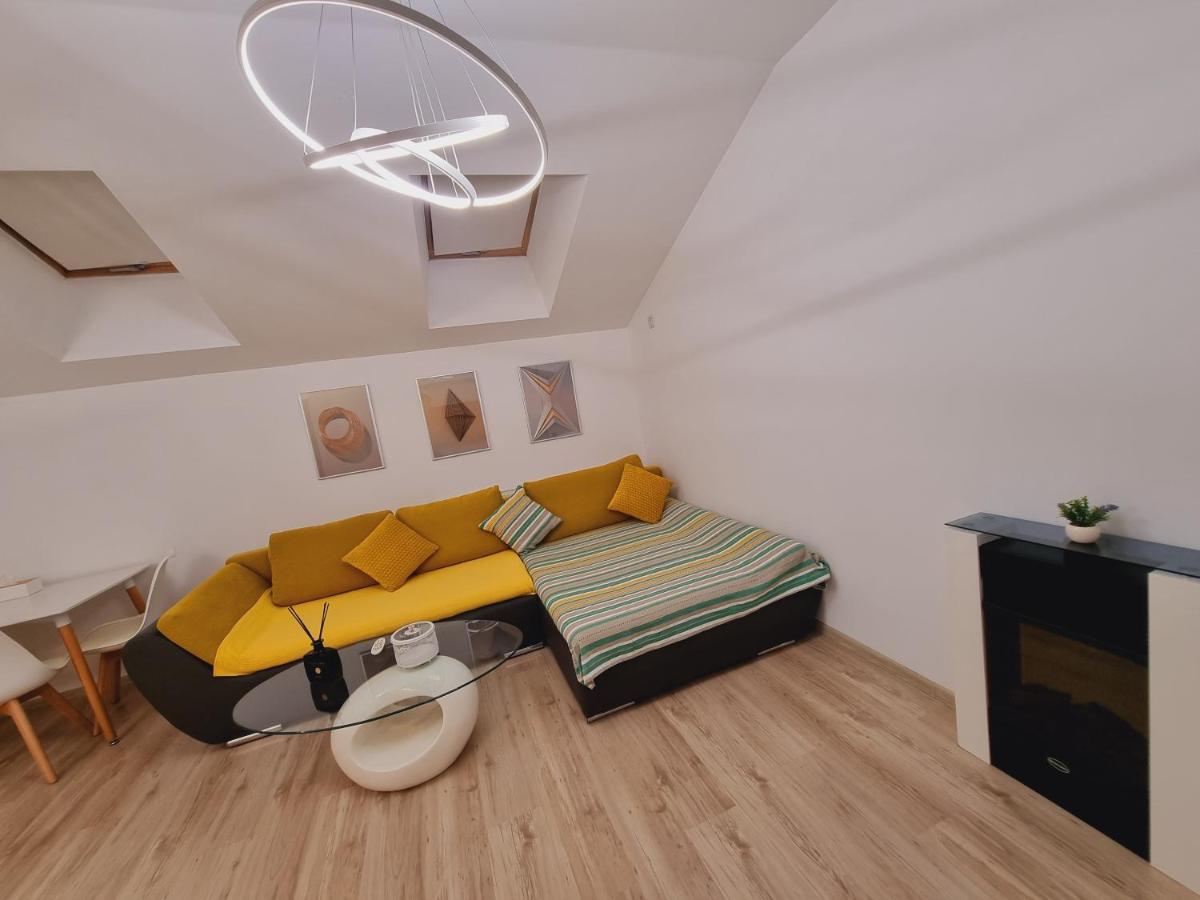 25 Luxury Apartament Bukarest Kültér fotó
